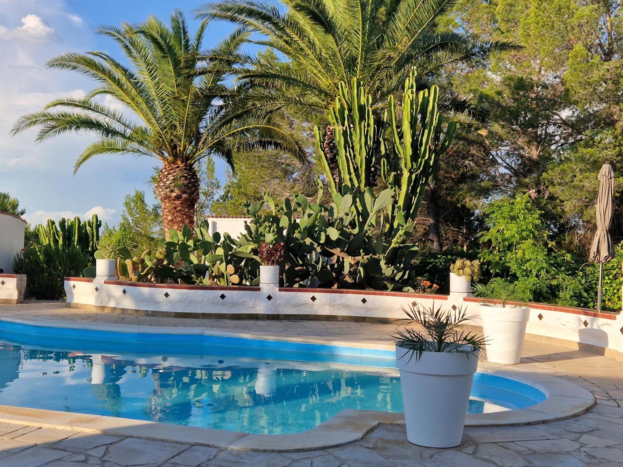 La Villa Romantica Residence De Vacances Les Tres Cales Espagne Екстериор снимка